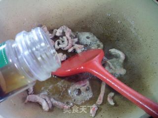 瘦肉丝茭白炒菠菜的做法步骤：7