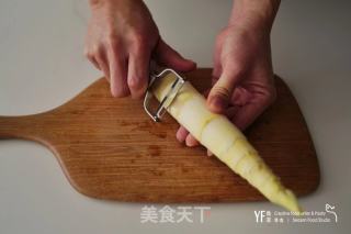 火腿腐乳春笋酿的做法步骤：2