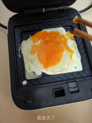 简易三文治的做法步骤：1