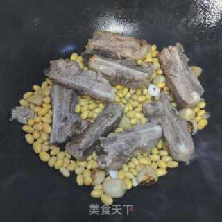 苦瓜黄豆排骨煲的做法步骤：10