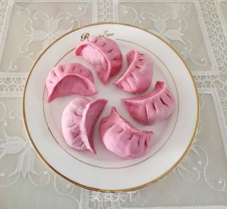 红火龙果粉蒸饺的做法
