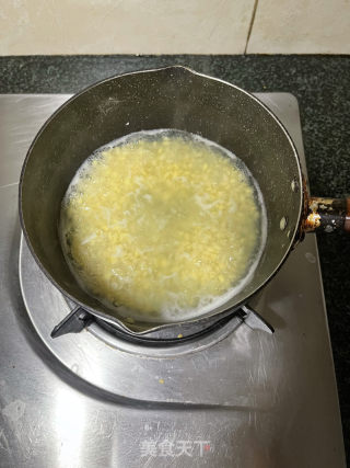 银耳绿豆牛奶羹的做法步骤：6