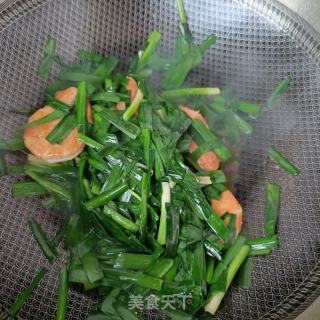 韭菜炒鲜虾的做法步骤：12