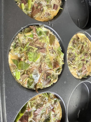 香椿鸡蛋的做法步骤：2