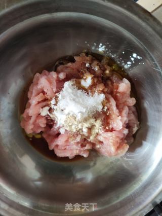 肉丝杂菜炒连州切粉的做法步骤：1