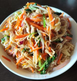 肉丝杂菜炒连州切粉的做法步骤：11