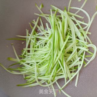 茭瓜拌海参的做法步骤：2