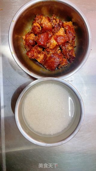 糯米排骨的做法步骤：1