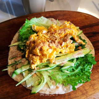 全麦鸡蛋卷饼的做法步骤：8