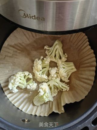 孜然花菜的做法步骤：2