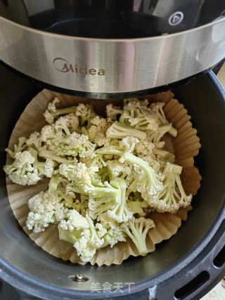 孜然花菜的做法步骤：3