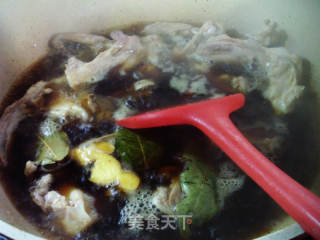 啤酒鸭锁骨的做法步骤：8
