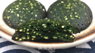 抹茶芝麻薄脆饼，酥酥脆脆，做法简单，越嚼越香。的做法步骤：12