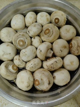 辣酱拌菜的做法步骤：1