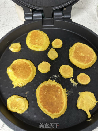 山药鸡蛋饼的做法步骤：5
