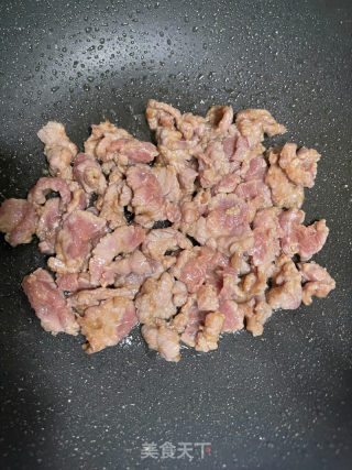 韭黄炒牛肉的做法步骤：6
