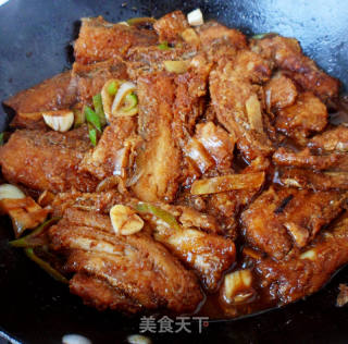 家常红烧带鱼段的做法步骤：8