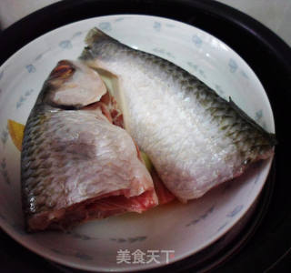 清蒸银龙鱼的做法步骤：2