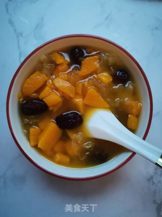 南瓜银耳红枣甜汤的做法