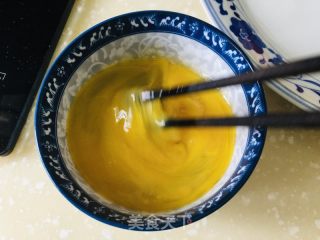 韭菜炒鸡蛋的做法步骤：3