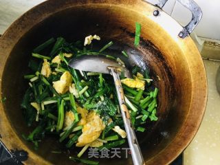 韭菜炒鸡蛋的做法步骤：10