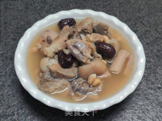莲藕花生猪蹄汤的做法步骤：9