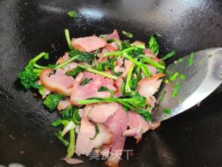 乌塌菜炒肘子的做法步骤：6