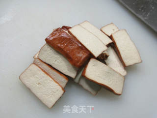 肉片荷兰豆炒香干的做法步骤：2