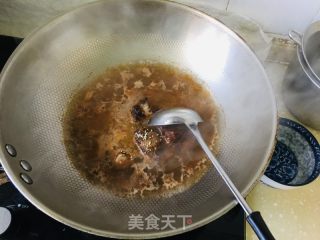排骨汤粉的做法步骤：3