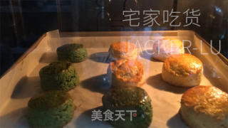 抹茶淡奶油司康，消耗淡奶油配方，外脆内软，奶香十足。的做法步骤：13
