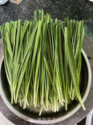 韭菜煎蛋的做法步骤：1