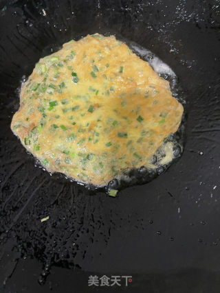 韭菜煎蛋的做法步骤：8