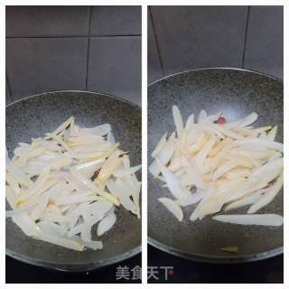 牛柳炒酸萝卜条的做法步骤：4