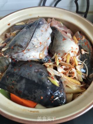 炖清江鱼的做法步骤：7