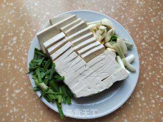 西兰花海鲜菇烧豆腐的做法步骤：3