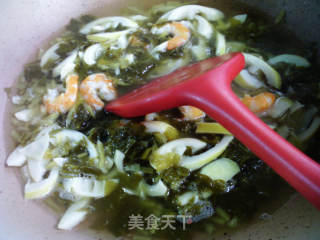虾干咸菜春笋汤的做法步骤：10