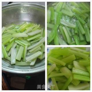 白灼西芹的做法步骤：4
