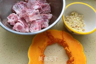 蒜蓉蒸排骨的做法步骤：1