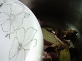 酱香猪大骨的做法步骤：3
