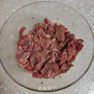 酸汤牛肉的做法步骤：4