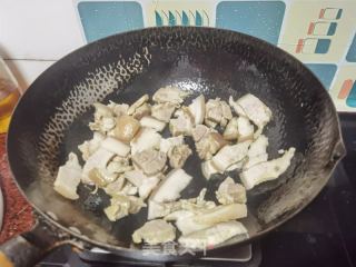酱香回锅肉的做法步骤：3