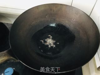 炝拌黄瓜圈的做法步骤：7
