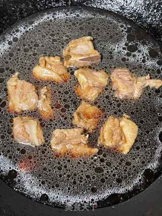 排骨烧鸡爪的做法步骤：8