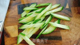 凉拌鸭腿丝的做法步骤：6