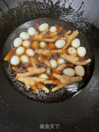 鹌鹑蛋烧鸡爪的做法步骤：12