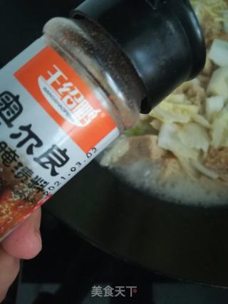 白菜炖豆腐的做法步骤：7