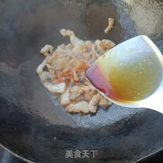 精五花炒蒜苗的做法步骤：7