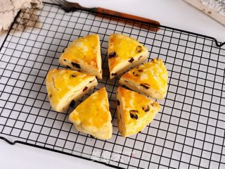 蛋奶蔓越莓司康的做法