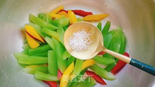 麻油莴笋的做法步骤：8