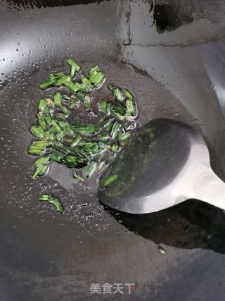 葱油汤面的做法步骤：6